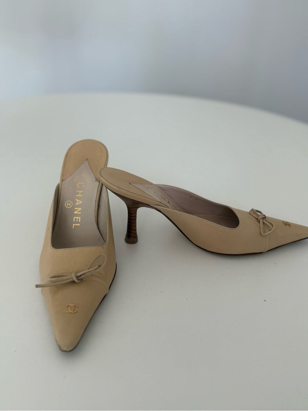CHANEL Nude Beige Pointed-Toe Leather Mule Heels